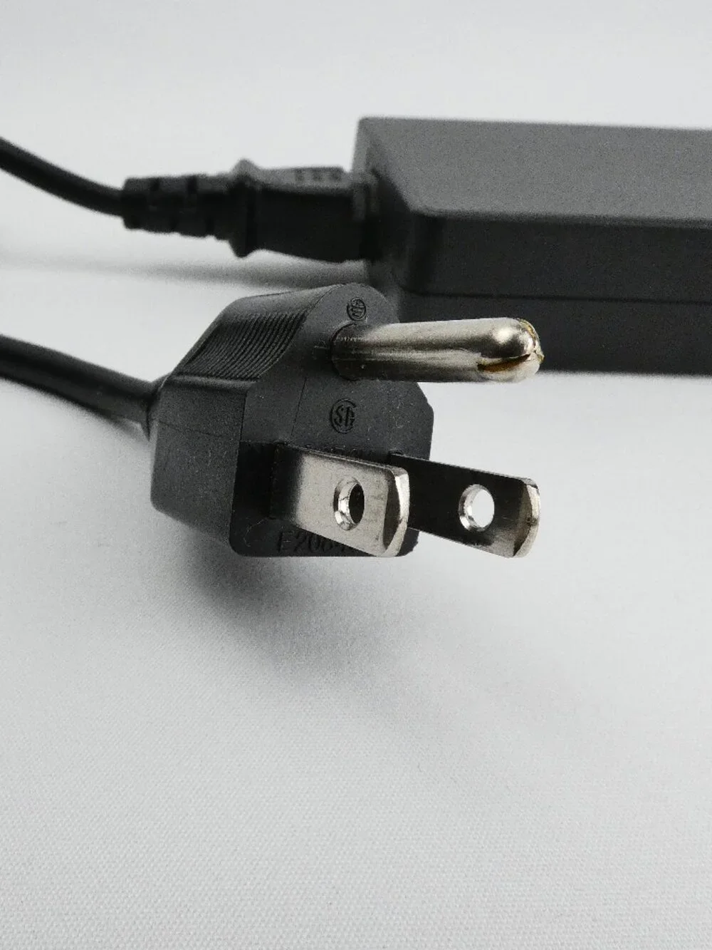 Lenovo 230W Laptop Power Supply Adapter ADL230NLC3A 20V 11.5A Square Tip Genuine